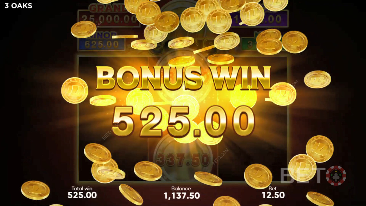 Bónusz funkciók magyarázata a 777 Coins játékban a 3 Oaks Gaming által