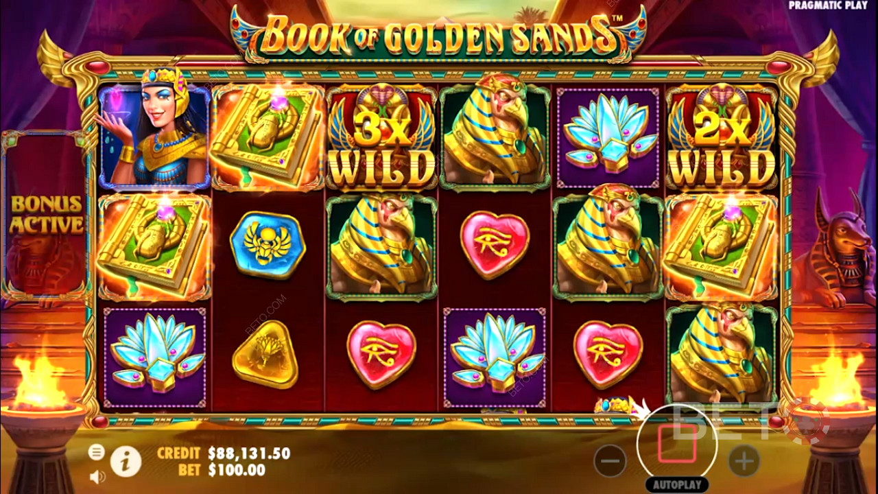 A Book of Golden Sands online nyerőgépben a Multiplier Wilds jelenik meg.